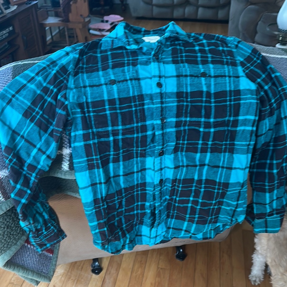 American Eagle Outfitters Blue and Black Casual Button Down Flannel Shirt